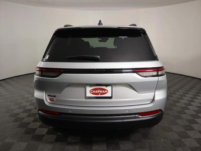 2026 Jeep Grand Cherokee Altitude 4x4