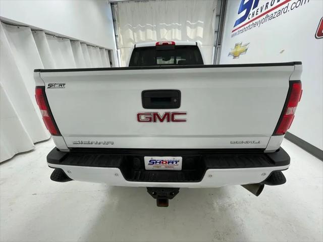 2016 GMC Sierra 2500HD Denali