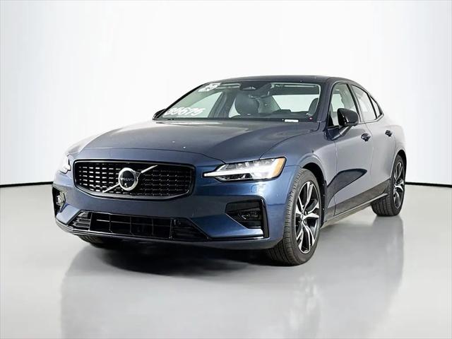 2025 Volvo S60 B5 Plus