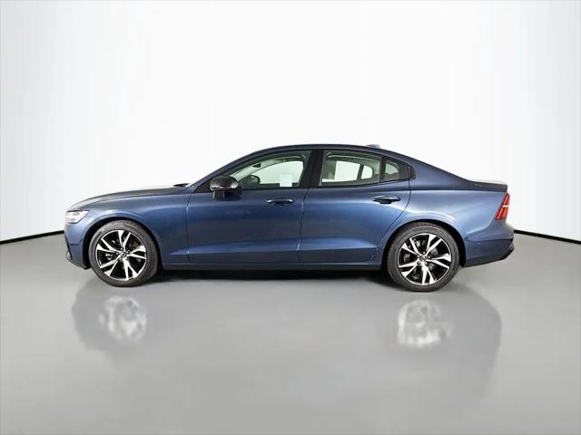 2025 Volvo S60 B5 Plus