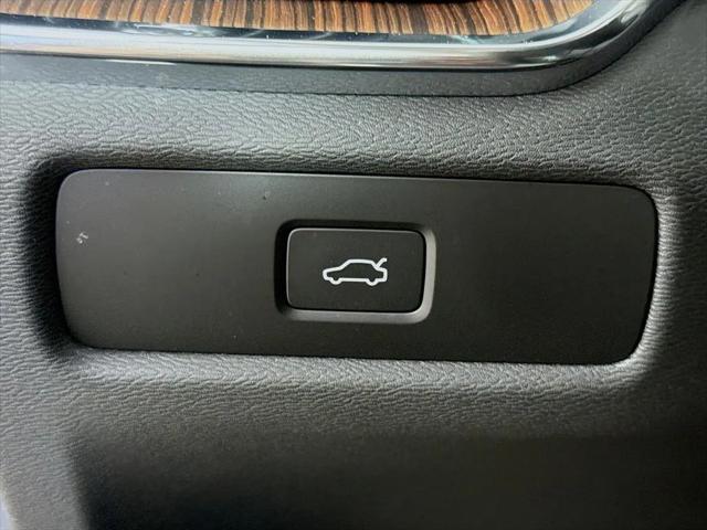2025 Volvo S60 B5 Plus
