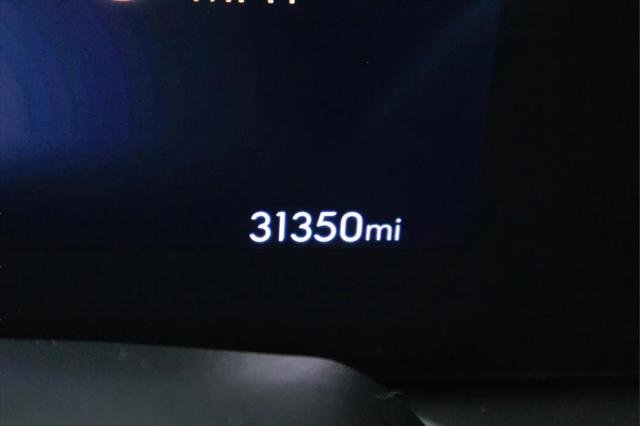 2024 Buick NV Preferred FWD