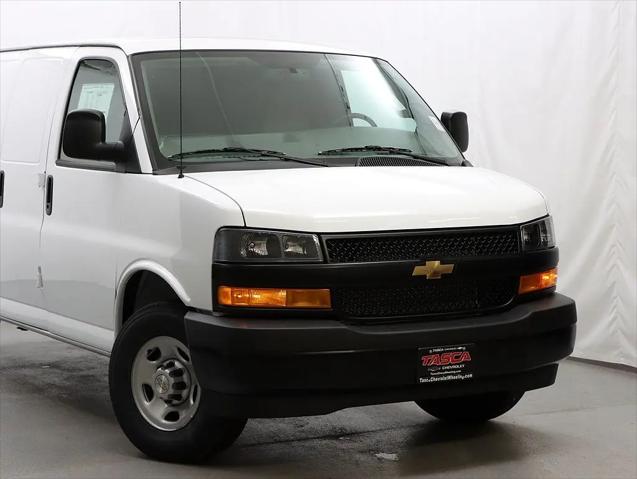 2026 Chevrolet Express Cargo Van 2500 Regular Wheelbase, WT, RWD