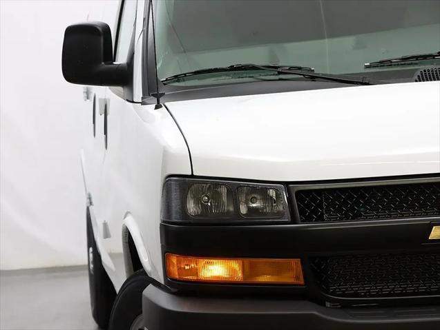 2026 Chevrolet Express Cargo Van 2500 Regular Wheelbase, WT, RWD