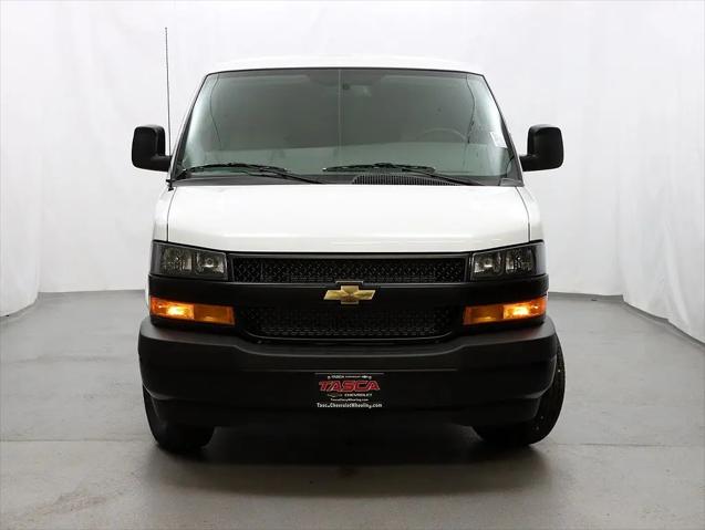 2026 Chevrolet Express Cargo Van 2500 Regular Wheelbase, WT, RWD