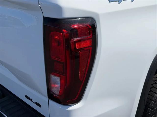 2026 GMC Sierra 1500 Crew Cab, Short Bed, SLE, 4WD