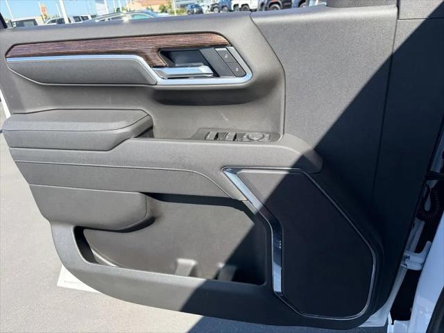 2026 GMC Sierra 1500 Crew Cab, Short Bed, SLE, 4WD