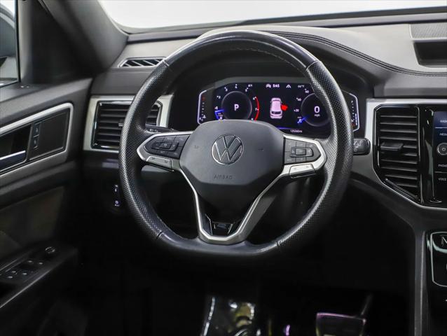 2022 Volkswagen Atlas Cross Sport 3.6L V6 SEL R-Line
