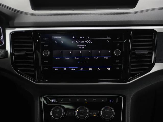 2022 Volkswagen Atlas Cross Sport 3.6L V6 SEL R-Line