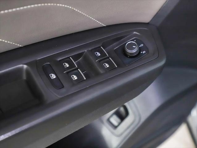 2022 Volkswagen Atlas Cross Sport 3.6L V6 SEL R-Line