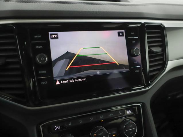 2022 Volkswagen Atlas Cross Sport 3.6L V6 SEL R-Line