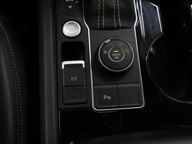 2022 Volkswagen Atlas Cross Sport 3.6L V6 SEL R-Line