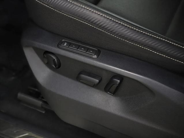 2022 Volkswagen Atlas Cross Sport 3.6L V6 SEL R-Line
