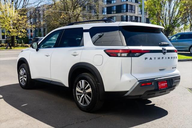 2026 Nissan Pathfinder SL