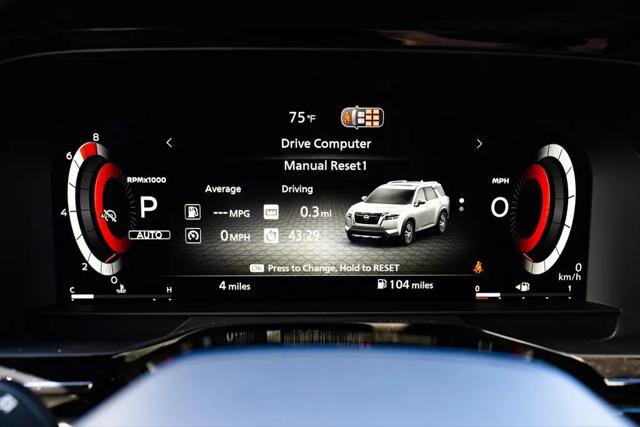 2026 Nissan Pathfinder SL