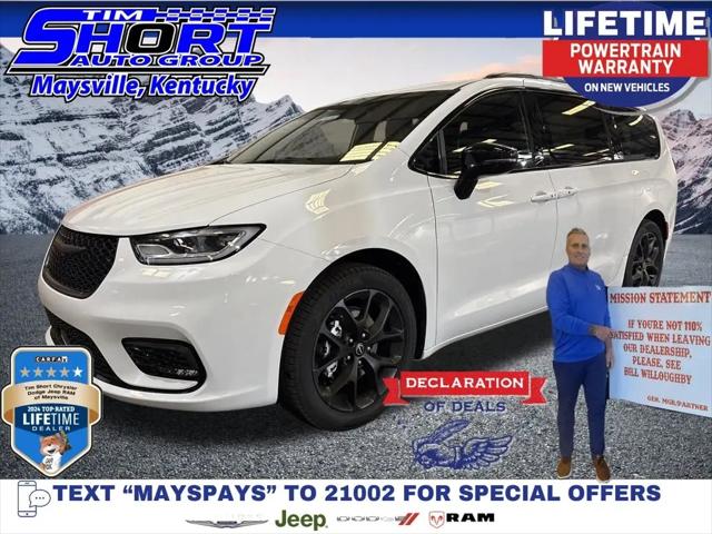 2026 Chrysler Pacifica Select for sale in Maysville, KY