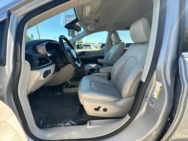 2021 Chrysler Voyager LXI