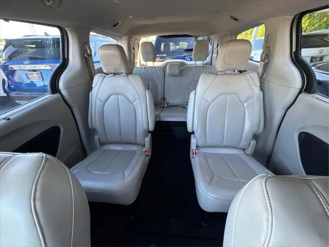 2021 Chrysler Voyager LXI