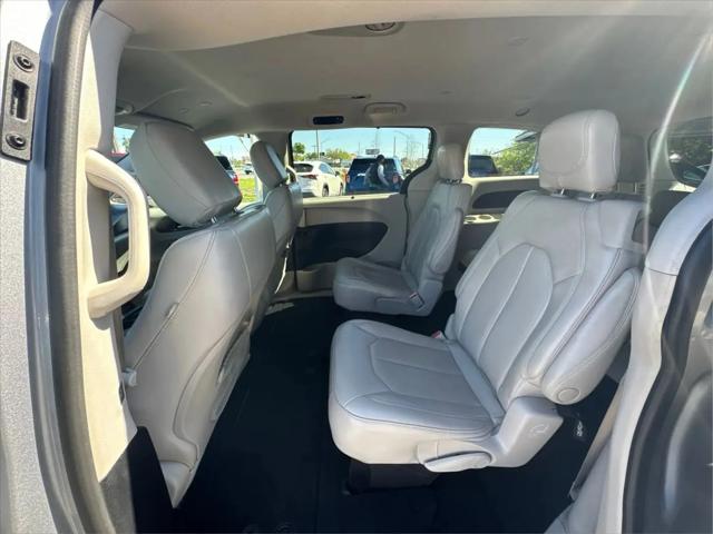 2021 Chrysler Voyager LXI