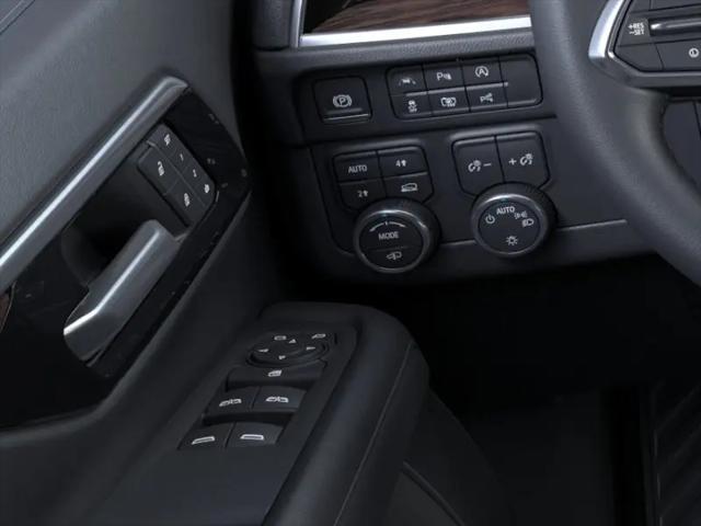 2026 Chevrolet Suburban LT, 4WD