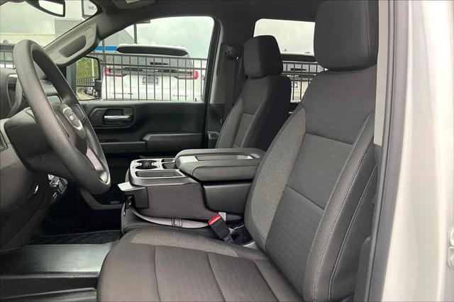 2026 GMC Sierra 2500HD Crew Cab, Long Bed, Pro, 4WD