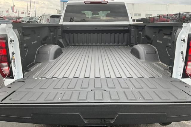 2026 GMC Sierra 2500HD Crew Cab, Long Bed, Pro, 4WD