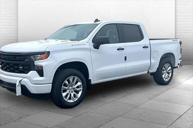 2026 Chevrolet Silverado 1500 4WD Crew Cab Short Bed Custom