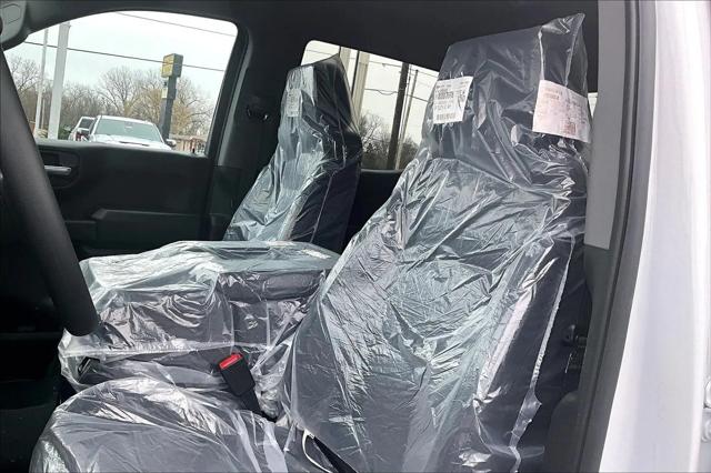 2026 Chevrolet Silverado 1500 4WD Crew Cab Short Bed Custom