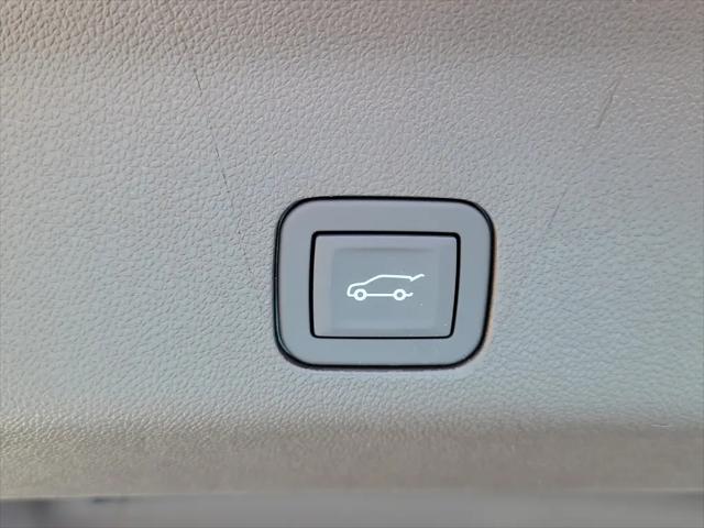2026 Chevrolet Suburban LT, RWD