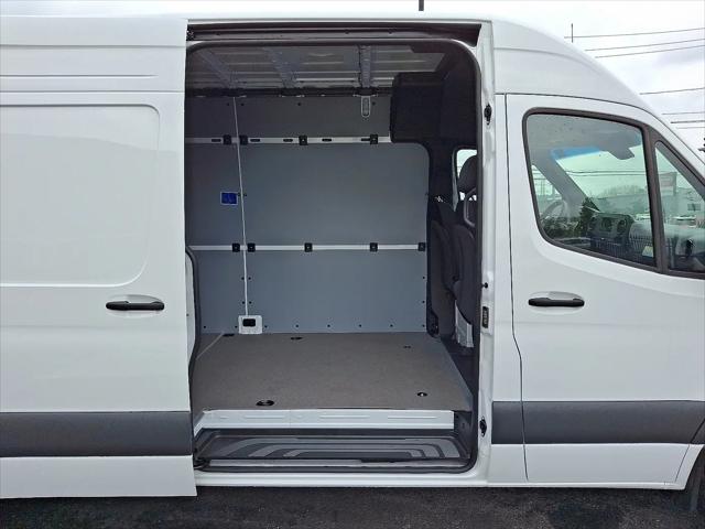 2024 Mercedes-Benz Sprinter 2500 High Roof 4-Cyl Diesel
