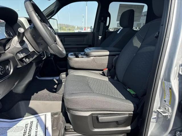 2026 Ram 2500 Black Express Crew Cab 4x4 6'4" Box