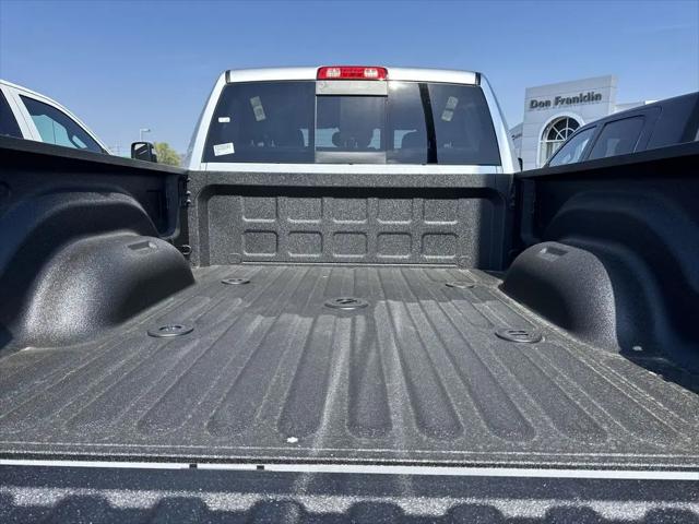 2026 Ram 2500 Black Express Crew Cab 4x4 6'4" Box
