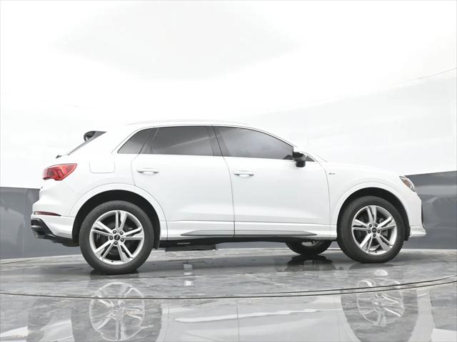 2021 Audi Q3 Premium Plus 45 TFSI S line quattro Tiptronic