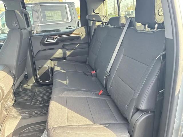 2026 GMC Sierra 1500 Crew Cab, Short Bed, SLE, 4WD