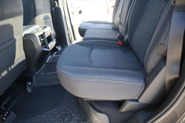 2026 Ram 2500 Big Horn Crew Cab 4x4 64 Box