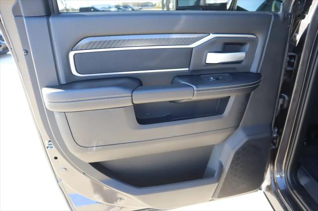 2026 Ram 2500 Big Horn Crew Cab 4x4 64 Box
