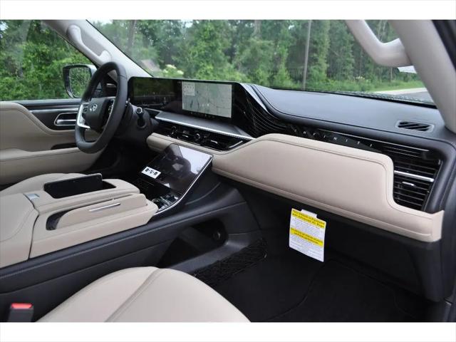 2026 INFINITI QX80 PURE