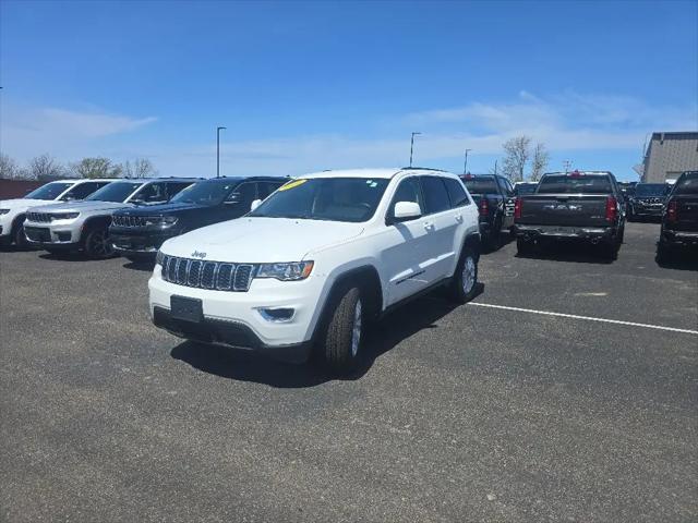 2022 Jeep Grand Cherokee Laredo E 4x4