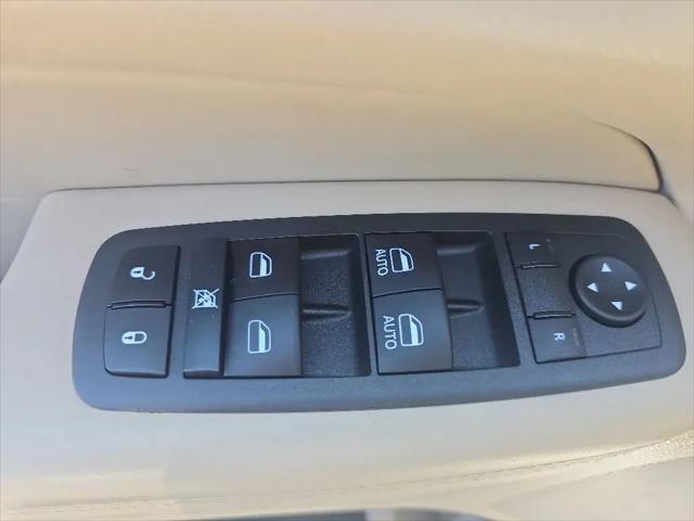 2022 Jeep Grand Cherokee Laredo E 4x4