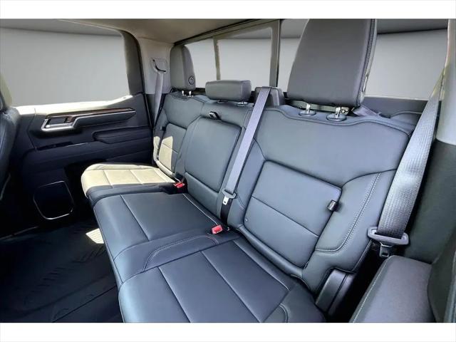 2026 Chevrolet Silverado 1500 4WD Crew Cab Short Bed LT Trail Boss