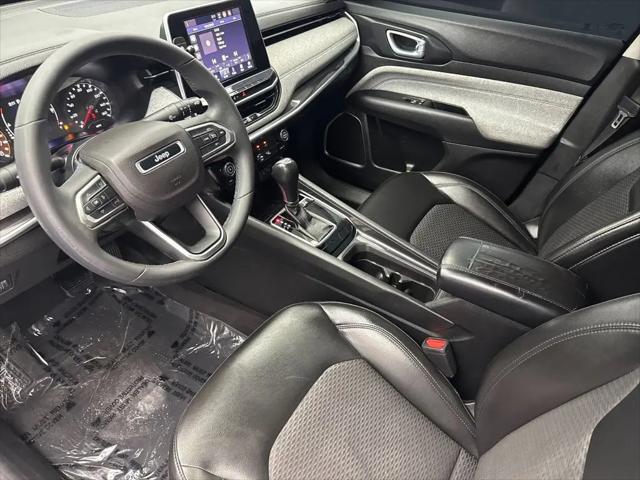 2022 Jeep Compass Latitude FWD