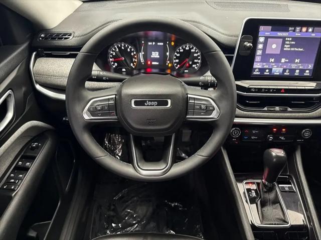 2022 Jeep Compass Latitude FWD