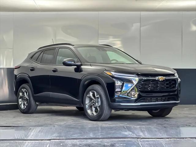 2025 Chevrolet Trax FWD LT for sale in Stockton, CA