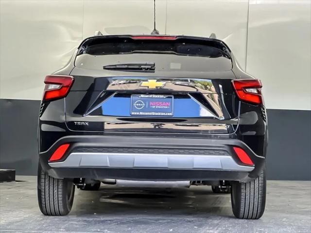 2025 Chevrolet Trax FWD LT