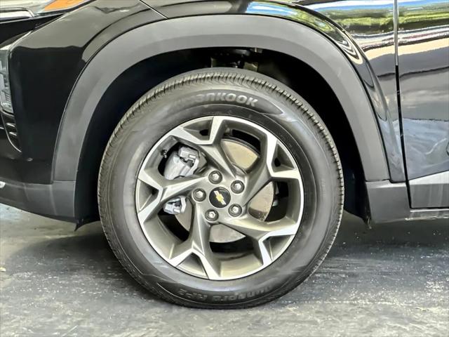 2025 Chevrolet Trax FWD LT