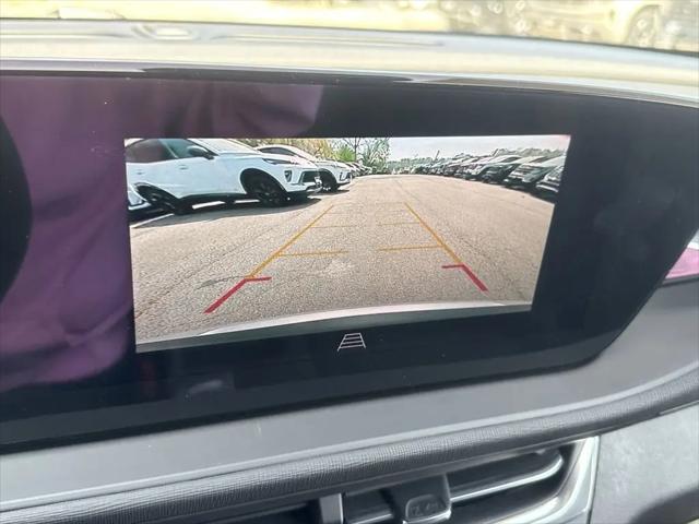 2026 Buick NV Preferred FWD