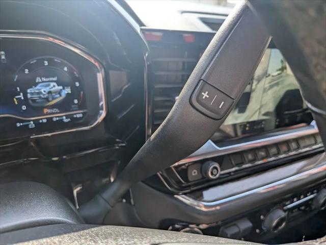 2025 Chevrolet Silverado 2500HD 4WD Crew Cab Standard Bed LT
