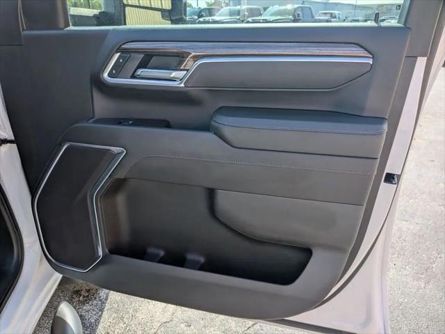 2025 Chevrolet Silverado 2500HD 4WD Crew Cab Standard Bed LT