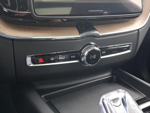 2026 Volvo XC60 Plug-In Hybrid Plus, T8 AWD Electric/Gasoline, Dark