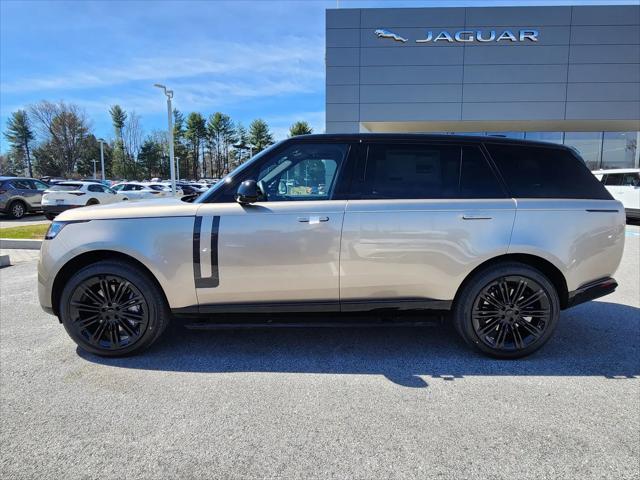 2026 Land Rover Range Rover P530 SE 7 Seat